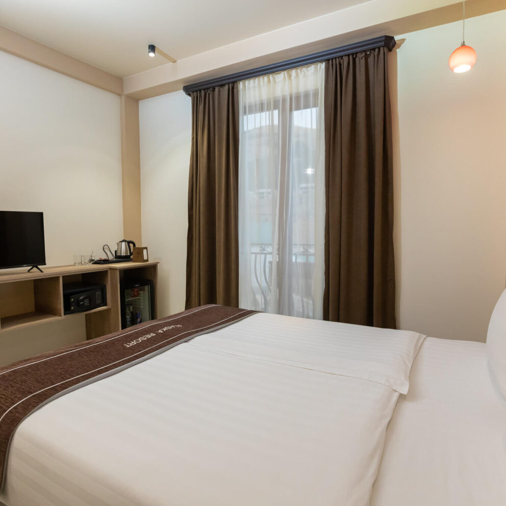 hotel room in Tsaghkadzor