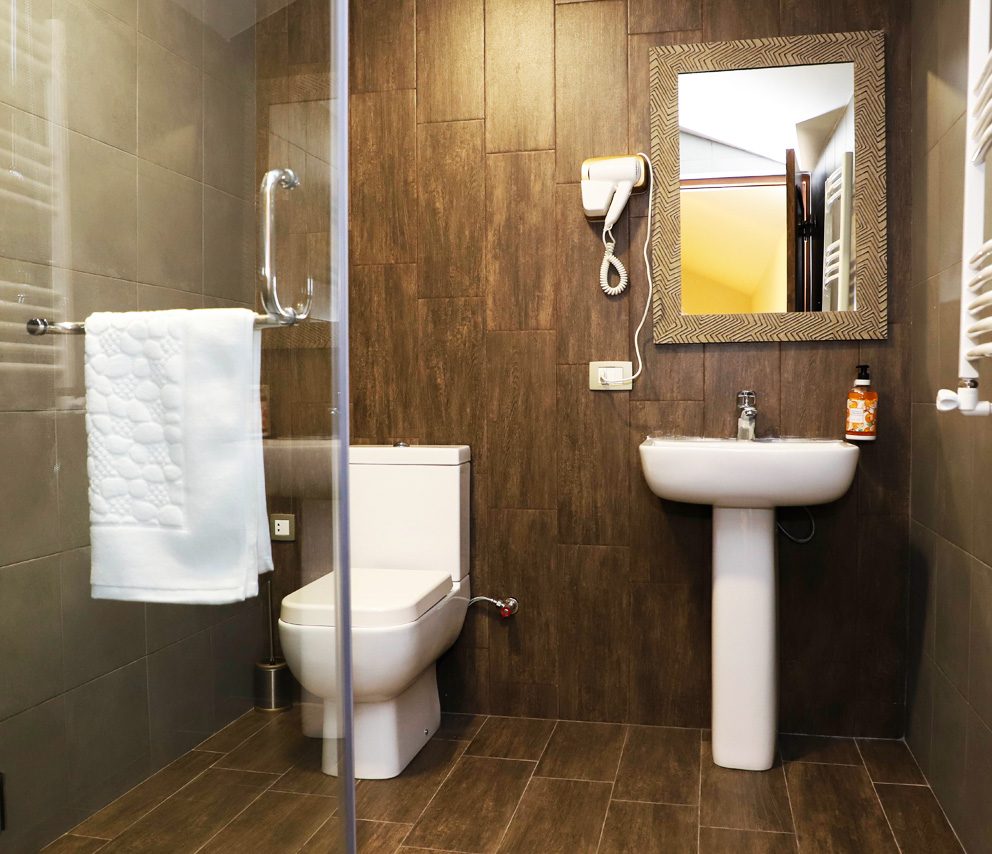 Cottage Bathroom