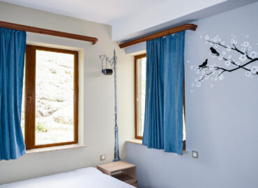 Creative Junior Room Tsaghkadzaor