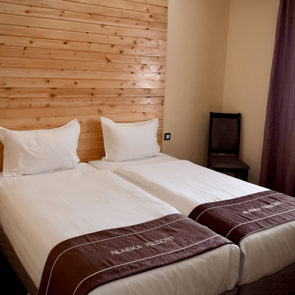 Standard twin room in Tsaghkadzor