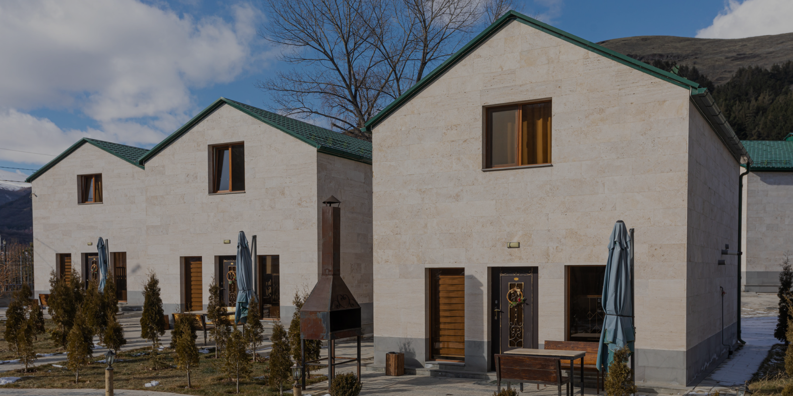 Cottages in Tsaghkadzor